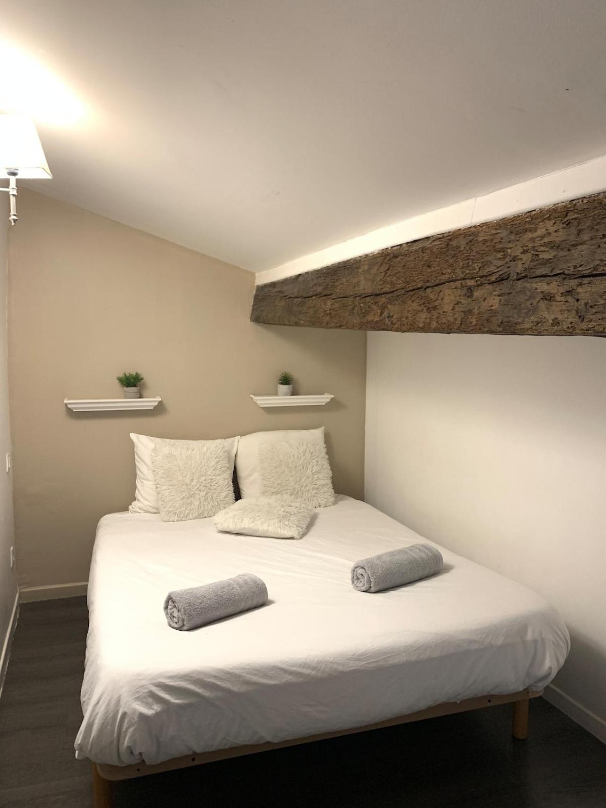 Appartement Les clés de la Cité à Carcassonne Extérieur photo