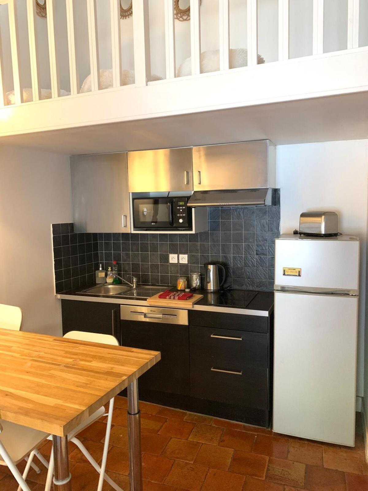 Appartement Les clés de la Cité à Carcassonne Extérieur photo