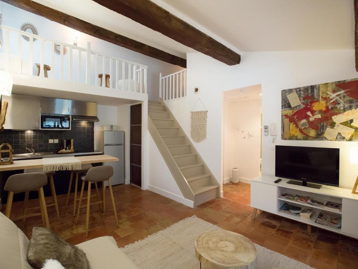 Appartement Les clés de la Cité à Carcassonne Extérieur photo
